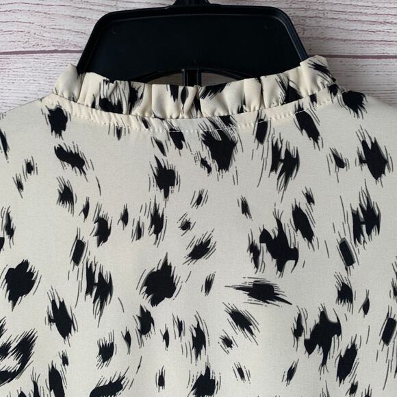 White with Black Spots Blouse Long Sleeve Round Ruffle Neck Bishop Billow Sleeve - Picture 8 of 15